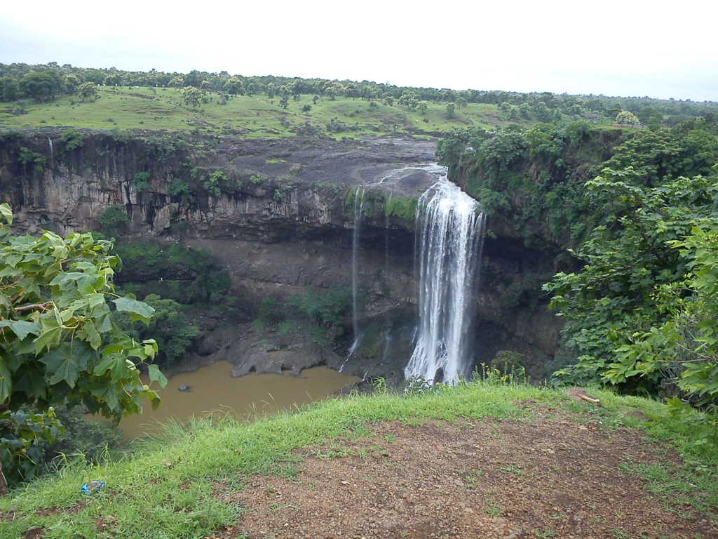 Tincha Falls